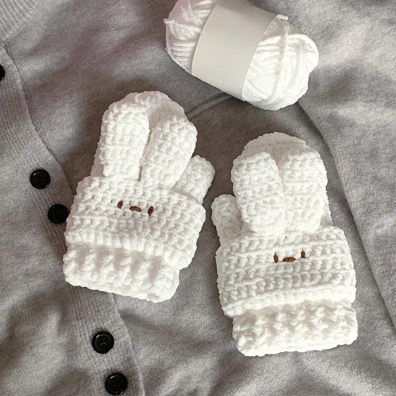 可爱兔兔手套毛线手工编织diy材料包钩针钩织礼物送女友打发时间