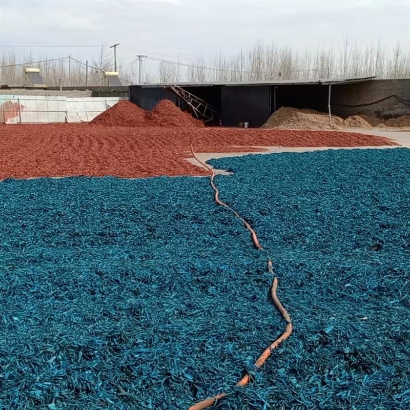 彩色木屑有机覆盖物染色树皮铺面彩色木块庭院造景红色木丝木趣