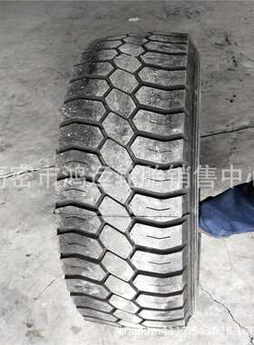 现货供应 9.00R16小型卡车小货车轻卡全钢丝轮胎900r16