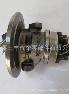 柴油汽车发动机增压器配件HX35W适用210马力增压器芯4955158
