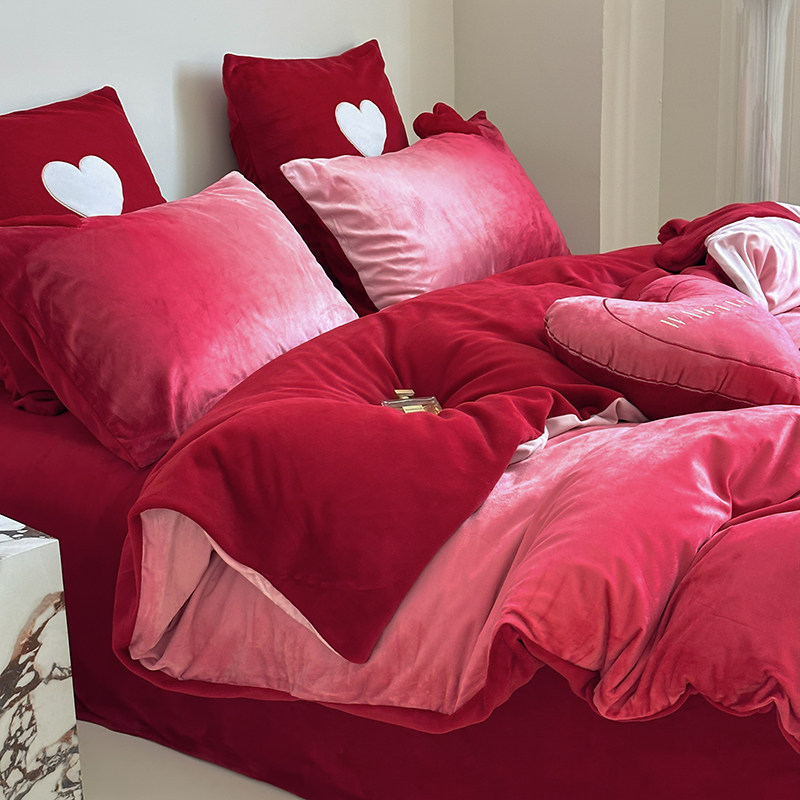 浪漫少女心牛奶绒四件套冬款渐层色加厚珊瑚绒被套U法兰绒床上用