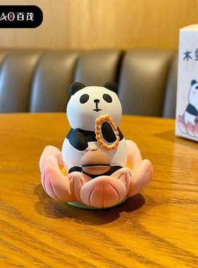 佛系卡皮巴拉好运连连木q鱼可爱猪猪汽车摆件莲花底座公仔桌面装