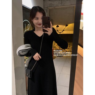 华尔兹挂脖裙 冬日内搭王!少女又气质~自然收腰伞裙版型 超显瘦