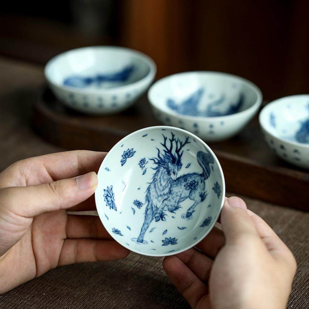 山海经手绘青花原矿精卫茶碗景德镇手工陶瓷茶具主人杯单杯品茗杯