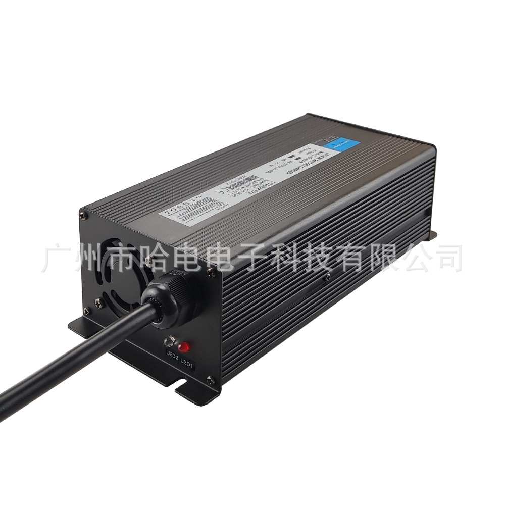12V20A25A  CB CE KC认证 自动断电智能三段式房车储能电池充电器