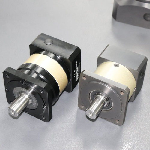 精密行星齿轮减速机40 60 80 120步进电机减速器400w750w伺服电机