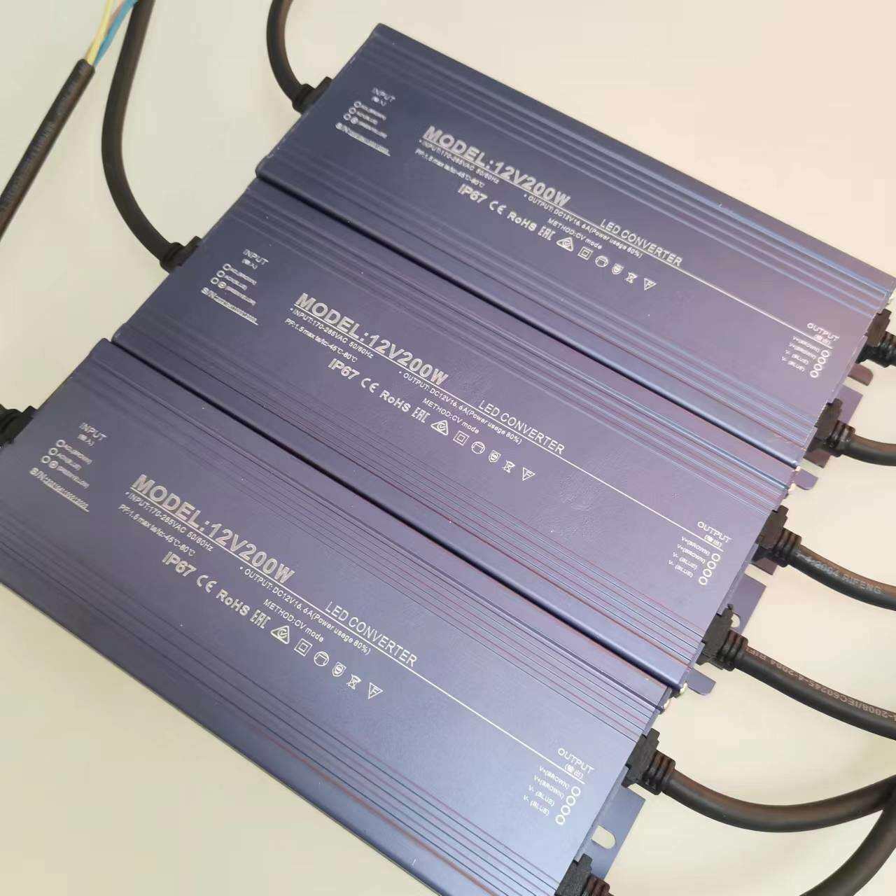现货DC12V户外防水电源200W开关电源足功率监控16.6A变压器