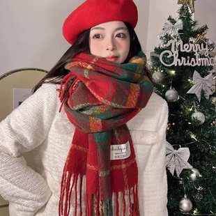 2026新年高级感绿红格子围巾女冬季礼物