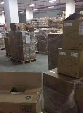 PIC32MX795F512L-80I/BG PIC32MX795F512L-80I/TL控制器IC芯片