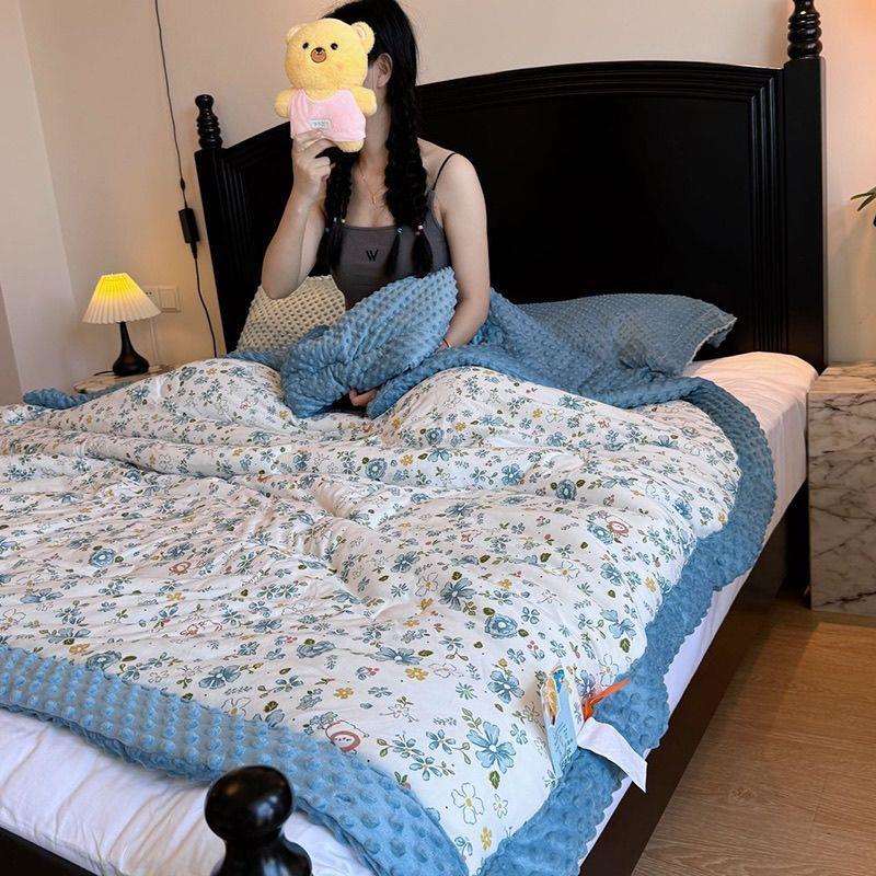 秋冬豆豆绒盖毯加绒加厚不掉毛冬季毯子可机洗春秋保暖双人休闲毯