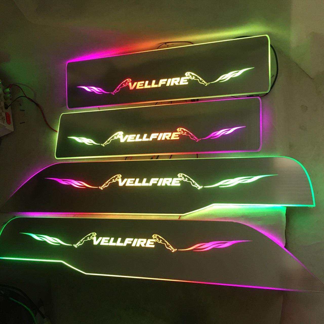 4片威尔法VELLFIRE流光幻彩门槛条 带LED灯迎宾踏板门坎条改装