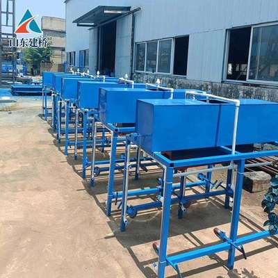 防撞护栏养护喷淋台车 泄水管防撞墙安装车桥梁外侧施工平台车