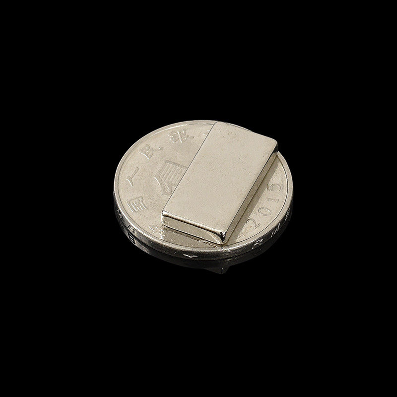 20片包邮方形强磁20*10*2mm 钕铁硼强磁小磁铁强力磁钢吸铁石