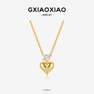 F16X510 轻奢气质高级爱心鸢尾花项链 鸢尾心徽