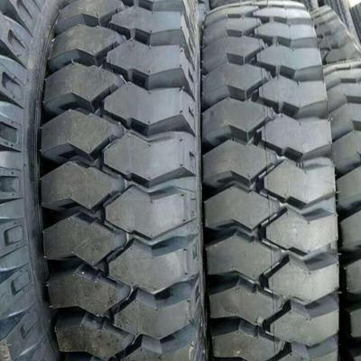 供应1000-20矿山矿用轮胎 1000R20自卸车工程轮胎 大量现货 厂家