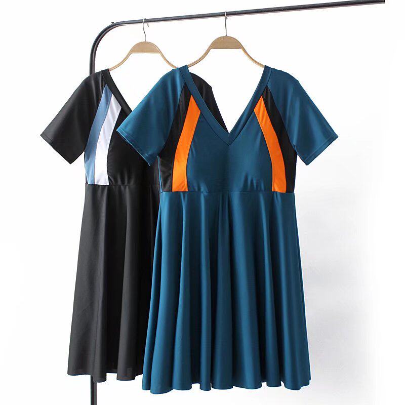 泳衣女加肥加大码裙式连身保守胖mm200斤遮肚S泡温泉撞色游泳装