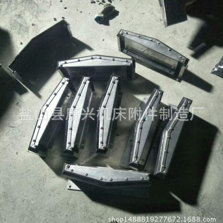机床附件厂家常年数控机床钢制防护罩导轨伸缩式钢板防护罩