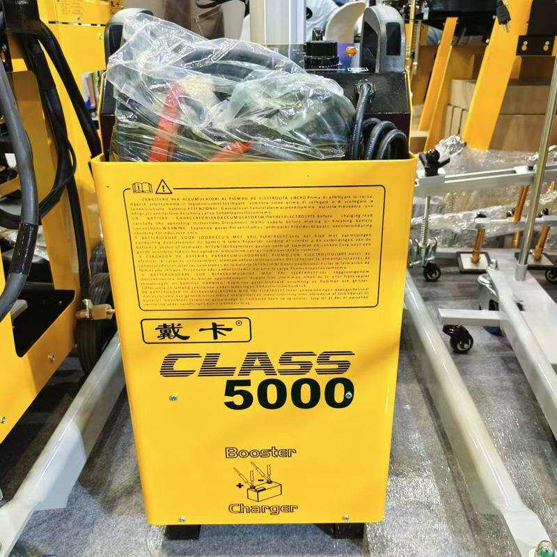 戴卡CLASS5000起动充电机SC50/400新能源汽车智能充电机启停充电
