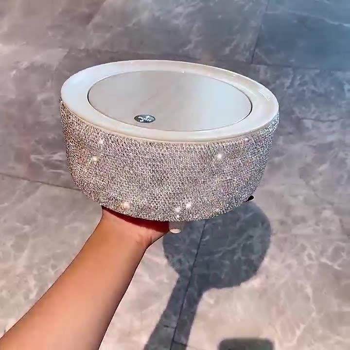 轻奢桌面按压式垃圾桶带盖家用梳妆台镶钻收纳桶办公室书桌储物盒