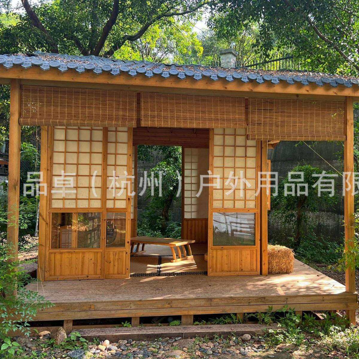 户外日式防腐木小木屋景区工具房组装设备可拆卸移动木头房子住人