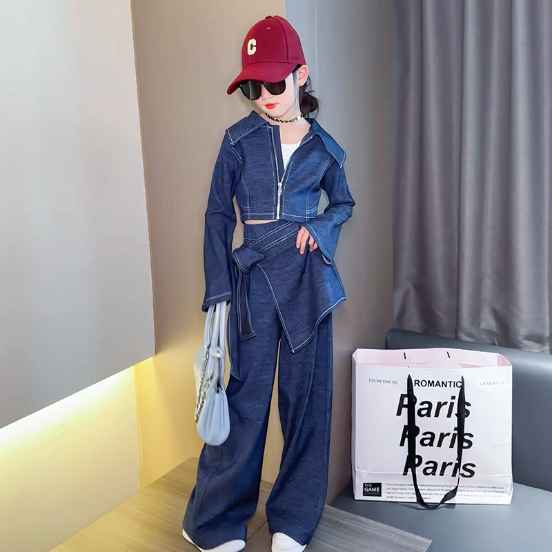 女童春装套装2025新款儿童春款牛仔外套屁帘大童女孩阔腿裤三件套