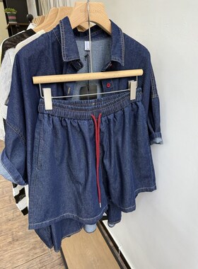 小王家82205夏季胖mm韩版宽松大码休闲彩扣牛仔衬衫短裤两件套装