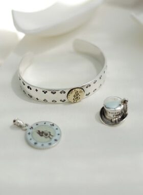 睡莲生生世世 925银兔子小女孩扑克元素双面圆牌礼帽吊坠项链手镯