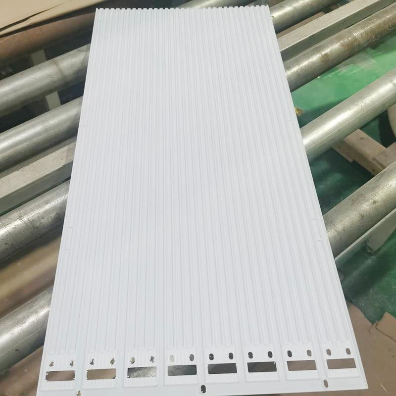 厂家直销 线条屏PC板 城市照明工程 透明pc板 透明屏PC条