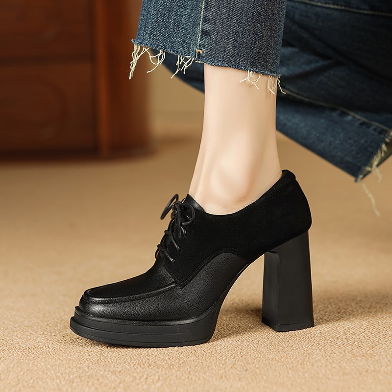 英伦风黑色漆皮高跟鞋女春秋新款粗跟方头单鞋真皮漆皮系带小皮鞋