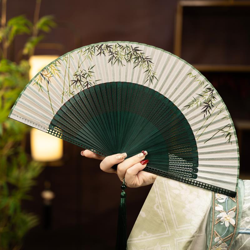 新款扇子古风夏天便携折扇中国风汉服舞蹈工艺扇女复古小扇子定