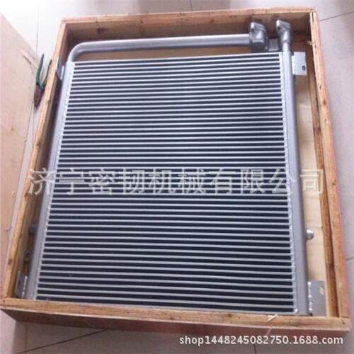 推土机全车配件D65EX-16水箱散热器14X-03-51111
