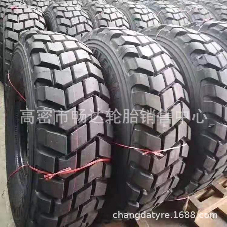 11R18越野轮胎 12R20 12.5R20 加强抗载钢丝卡车轮胎东风越野轮胎
