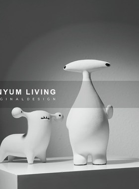 现代轻奢c样板间儿童房装饰创意外星生物摆件陶瓷工艺品桌面摆设