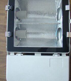 NFC9131节能型热启动泛光灯 NFC9131-400W 节能双管泛光灯