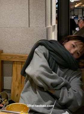 温柔软糯糯清纯女朋友款下雪天搭配纯白围巾围脖男女情侣款