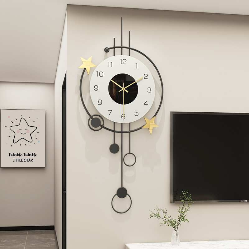 轻奢现代简约风客厅挂钟2024新款高端钟表餐厅创意免打孔挂墙时钟