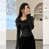 显瘦上衣 女秋冬绝美设计感内搭修身 法式 灰色一字肩扭结针织打底衫