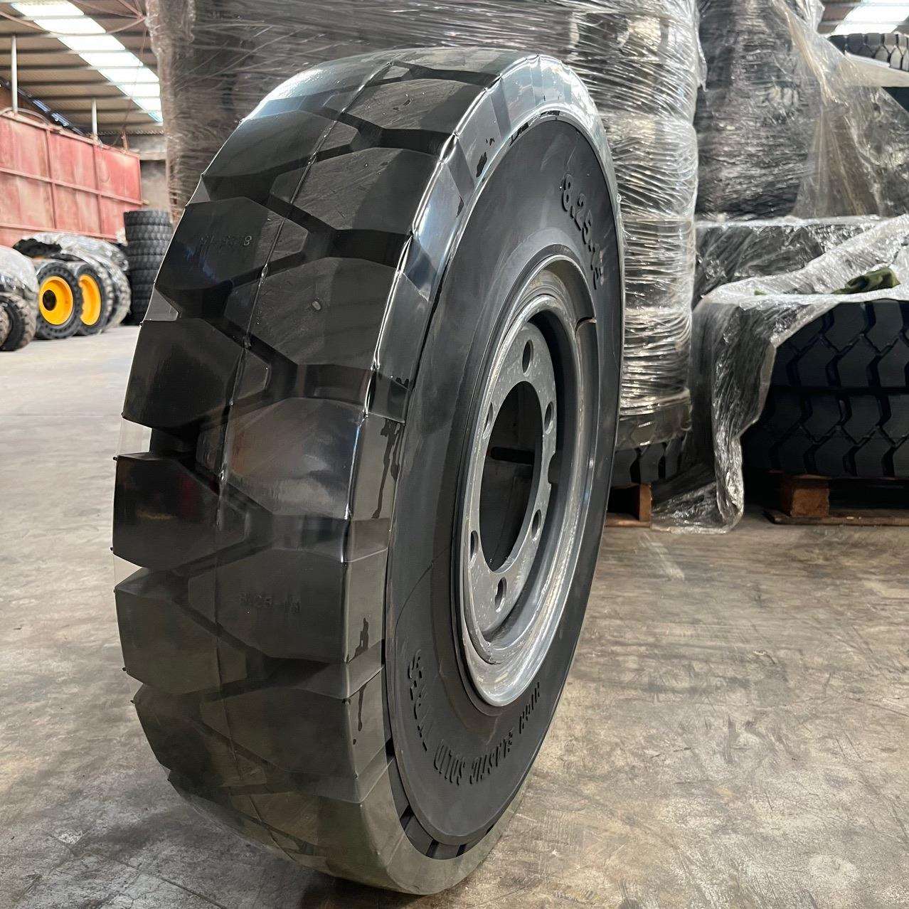 厂家28*9-15三吨叉车前轮 新花纹叉车轮胎 实心轮胎工程车