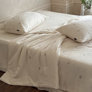 小清新刺绣 薄被子可水洗空调被 全棉超柔双层纱夏凉被四F件套夏季