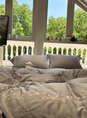 60s兰精天丝紫色小碎花刺绣夏季凉感四件套1.5m1R.8米丝滑床单被