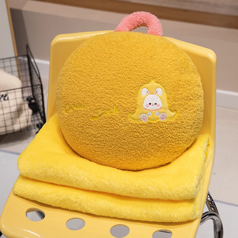 时尚手拎抱枕被子k两用汽车车载沙发盖毯办公室午睡枕头毯子二合