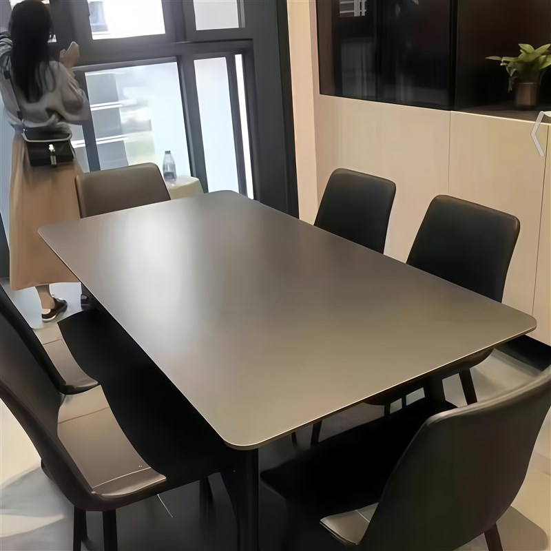 纯黑高档加厚岩板餐桌椅家用组y合现代简约餐桌客厅厨房岩板餐桌