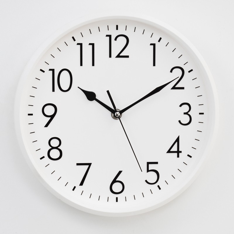 MJK简约现代挂钟客厅创意个性时尚钟表家用实木S北欧时钟卧室静音