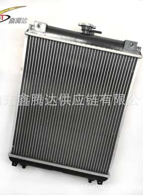 PC40-8挖掘机散热器 20T-03-81111铝制中冷器 水箱总成