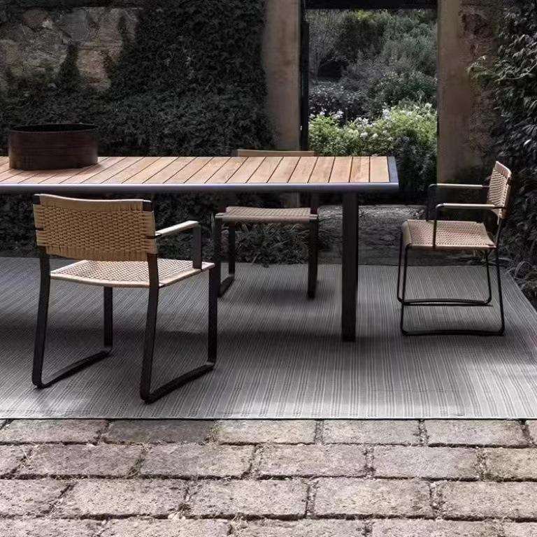 户外桌椅休闲阳台藤椅组合庭院民宿设计师柚木餐桌组合铝合金家具