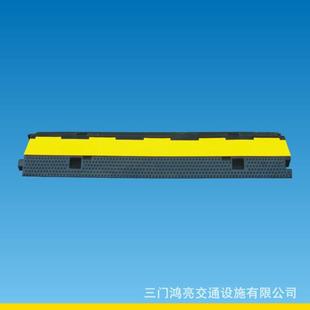 PVC线槽减速带线缆管道过线槽抗重压户外线槽盖线板橡塑减速带