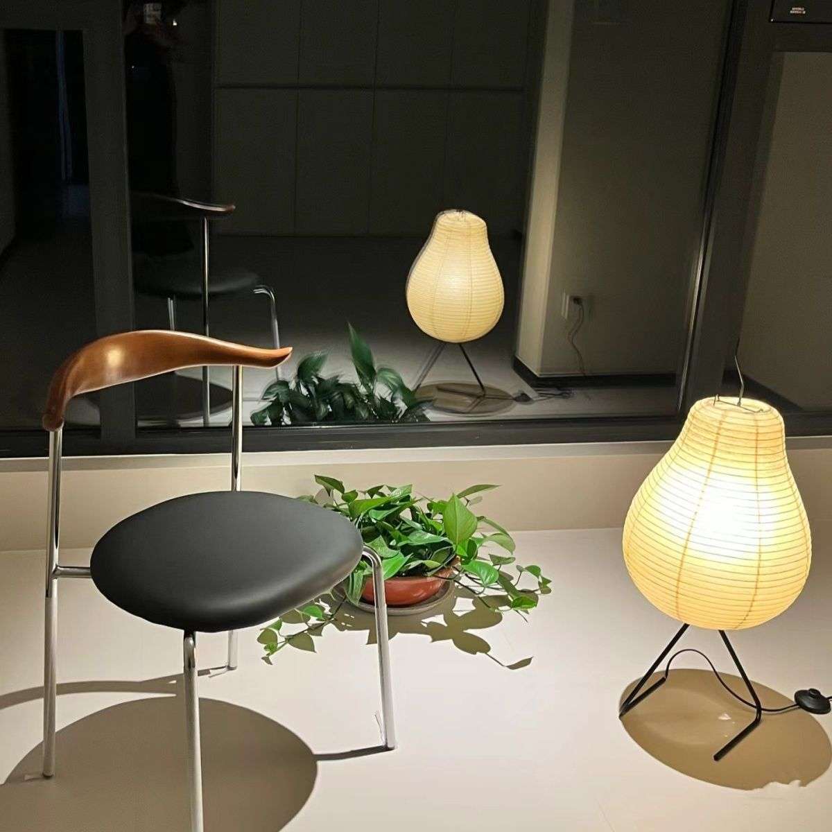 北欧餐椅实木牛角椅复古咖啡厅靠背化妆椅家用简约餐桌椅中古椅子