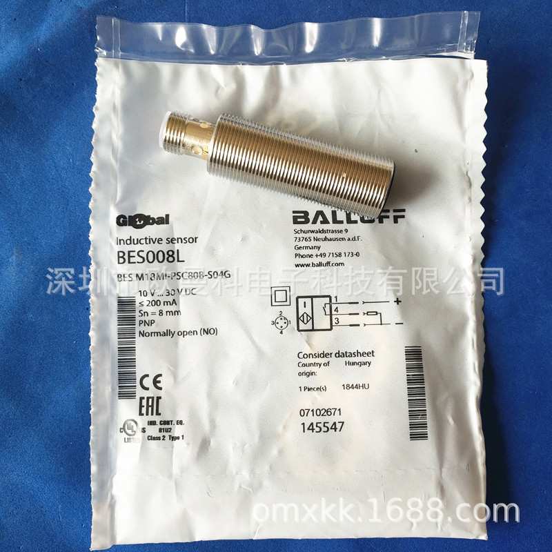 巴鲁夫接近开关BES M18MG-PSC16F-S04G 插头接口型4线PNP 常开
