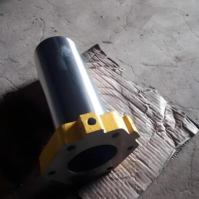 件号135-30-34150用于推土机配件涨紧油缸