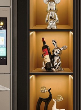 现代轻奢酒柜装饰品摆件客t厅电视柜别墅大平层高级感餐边柜工艺